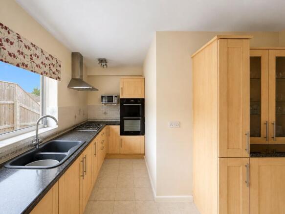 2 bed Bungalow for sale Image 8