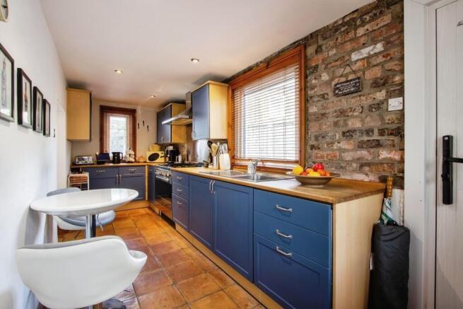 3 bed Detached for sale Image 9