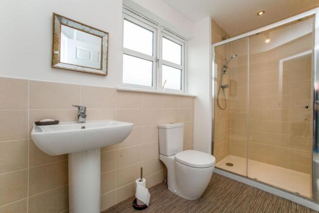 Master En-suite