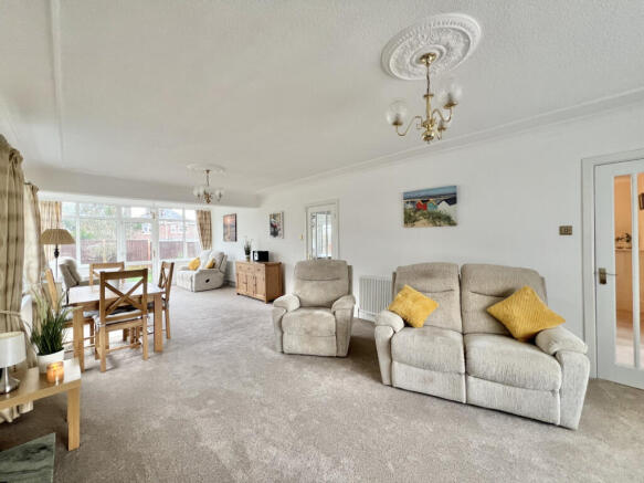 Village Way,  Bispham, FY2 photo 4