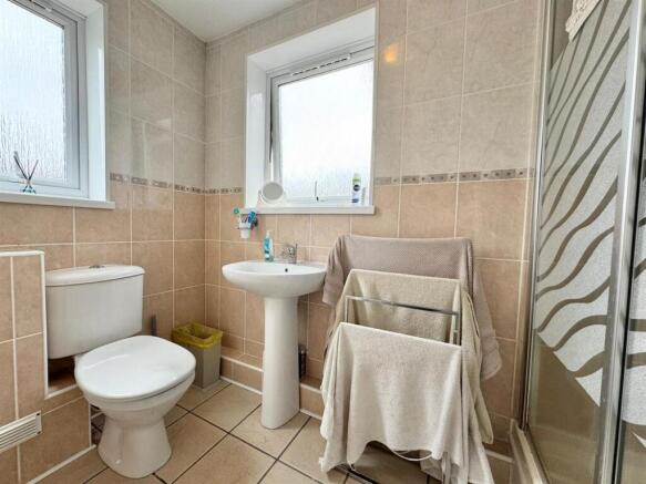 Bedroom 1 En-Suite