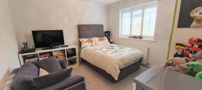 REAR BEDROOM (2)