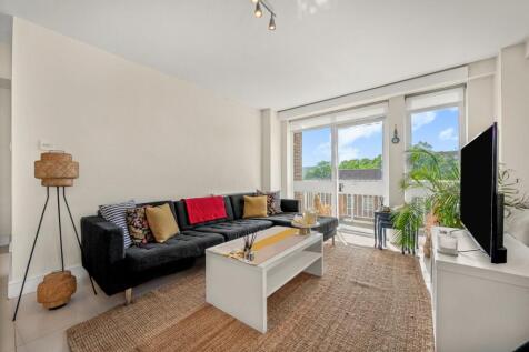 Blair Court,
Boundary Road, NW8
