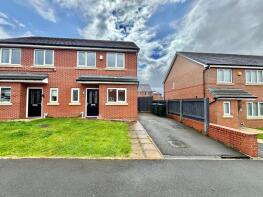 13, Lingholme Drive, Manchester M24 4SY