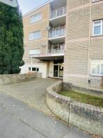 9, Weston Court, Holton Road, Barry CF63 4JD
