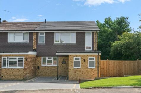 Beacon Close, Uxbridge, UB8