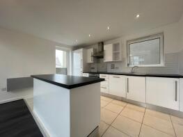 Flat 65, 23 Horsted Court, Kingscote Way, Brighton BN1 4GJ
