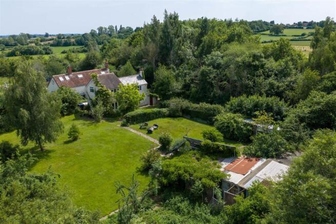 Gardens/amenity/paddock Land