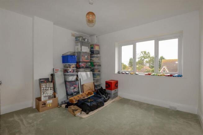 Bedroom2 2.jpg