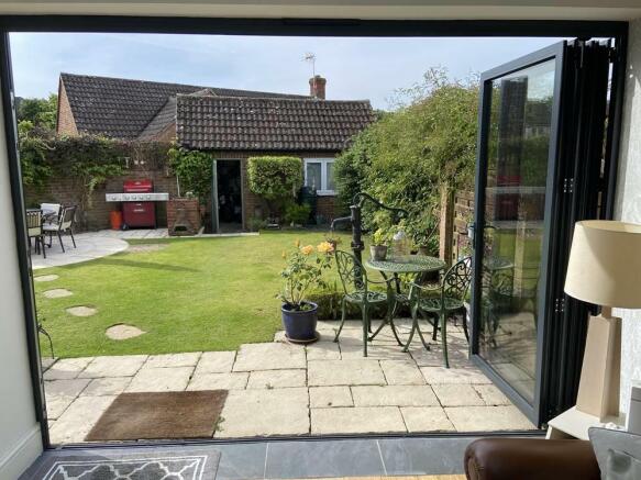 bi folds.jpg