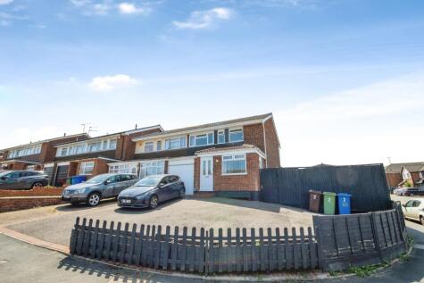 Salisbury Close, Sittingbourne, Kent, ME10