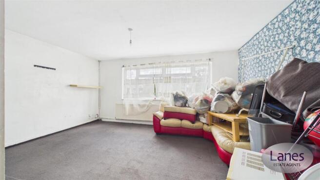 CAM02479G0-PR0095-STILL001.jpg