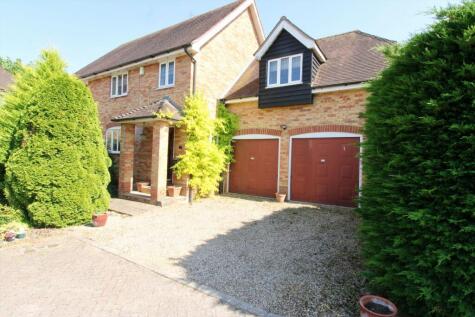 Bakery Close, Roydon, Harlow