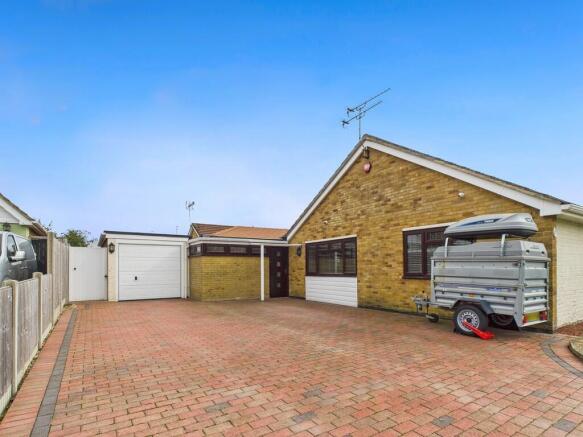 CAM05068G0-PR0051...