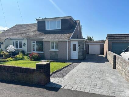 Merlin Crescent, Bridgend, CF31