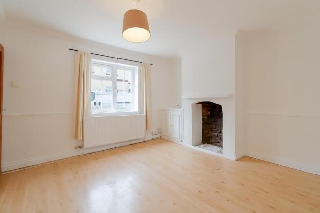 Living Room a.jpg