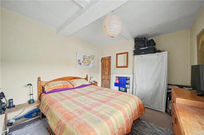 3 bed Terraced for sale Image 5