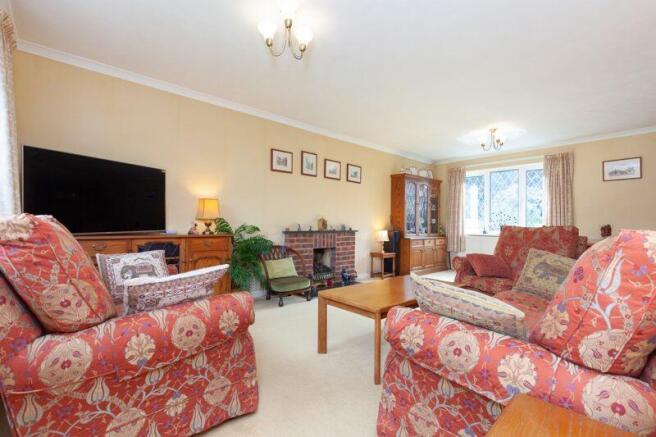 Sitting/Dining Room