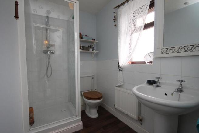 ENSUITE SHOWER ROOM/W.C.