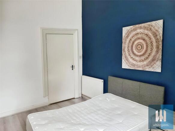 1 bed House Share to rent Image 4