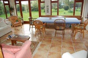 LOUNGE/DINER/ENTERTA
