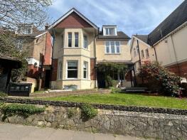 Flat 2, Mar-ren-dor, Upper Sea Road, Bexhill-on-sea TN40 1RL