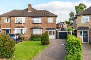28, Kechill Gardens, Hayes, Bromley BR2 7NQ
