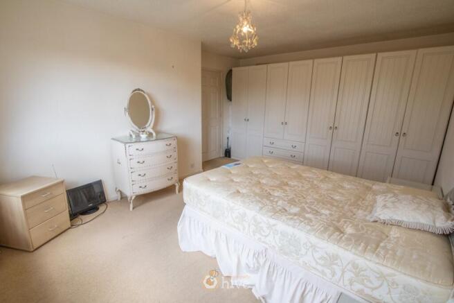 3 bed Detached for sale Image 11