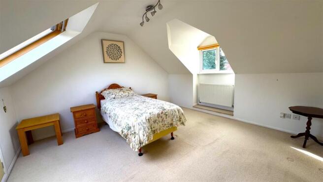 Bedroom 2.jpg
