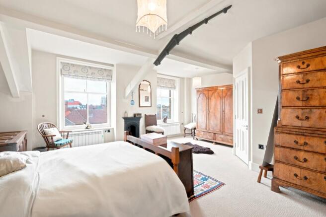 2 bed Flat for sale Image 9