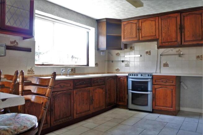 BREAKFAST KITCHEN