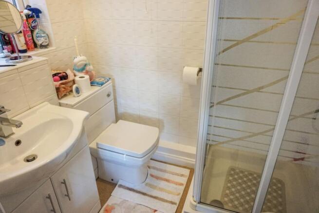 Master En-suite