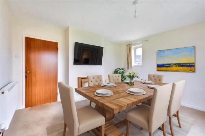 iLXTKW5eV0WoR6ZtQWqRmQ - Dining Room - Standard - 