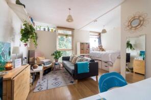 Flat 33, Shepton Court, Westbridge Road, London SW11 3PJ