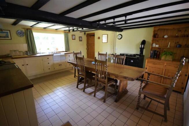Kitchen/Dining Room