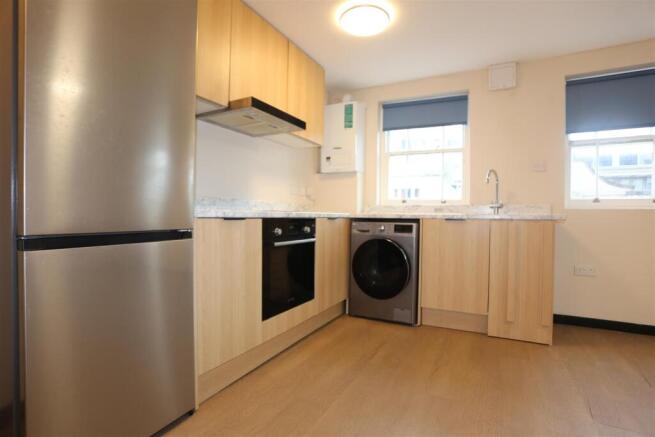 2, 33 MONTPELIER ROAD (12).JPG