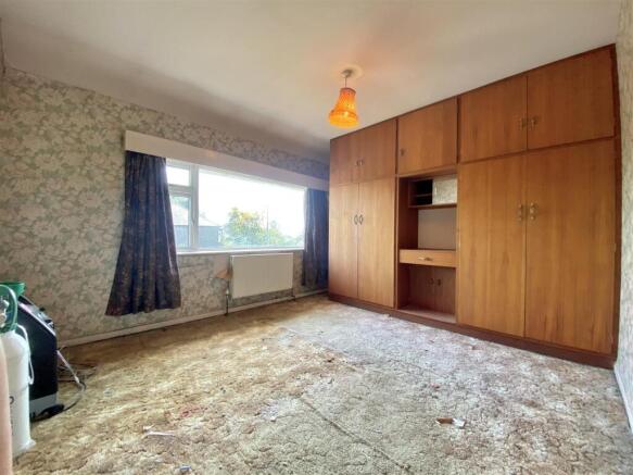 3 bed Semi-Detached for sale Image 8