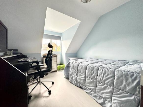 Bedroom3.jpg