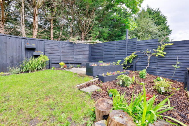 3 bed Semi-Detached for sale Image 7