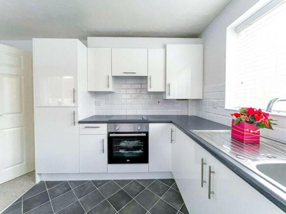 5 needles kitchen 3