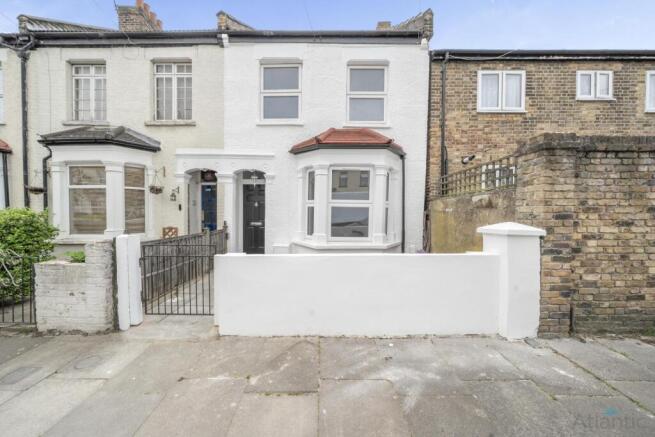 2 bed end terrace for sale Kingston Road, Edmonto