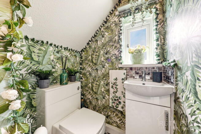 3 bed Detached for sale Image 12