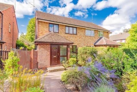 Beech Tree Drive, Badshot Lea, GU9
