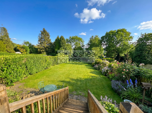 garden_rear_summer
