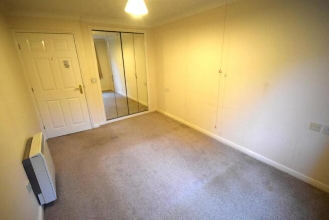1 bed Apartment for sale Image 6