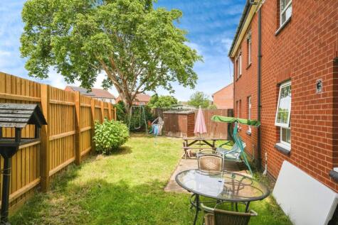 Ryeland Close, Worcester, Worcestershire, WR3