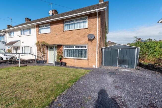 Front Garden & Parking