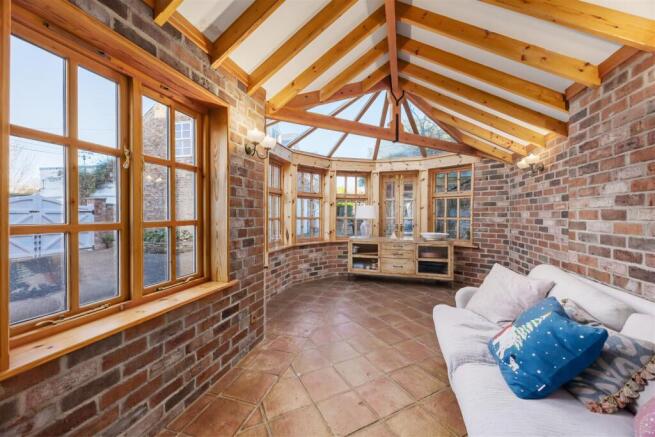 32 The Green, Hurworth, Darlington photo 4