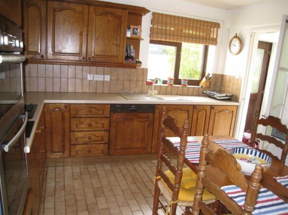 Kitchen/Breakfast Ro