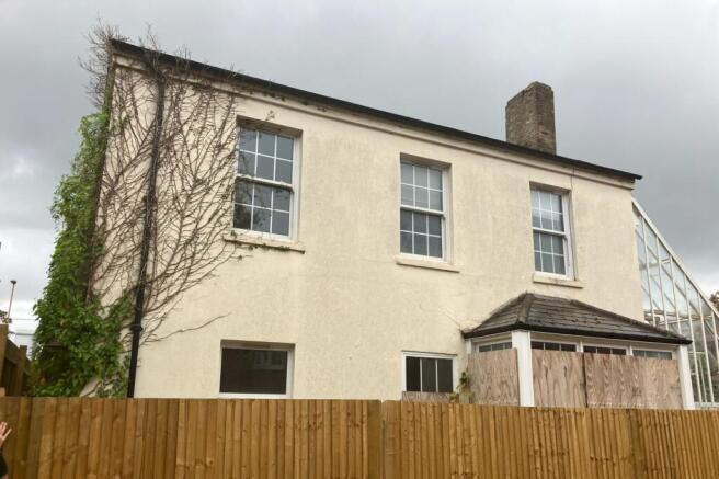 Vine Cottage, Vale Croft Woods, Shoe Lane, Farnborough, Hampshire, GU11 2HE